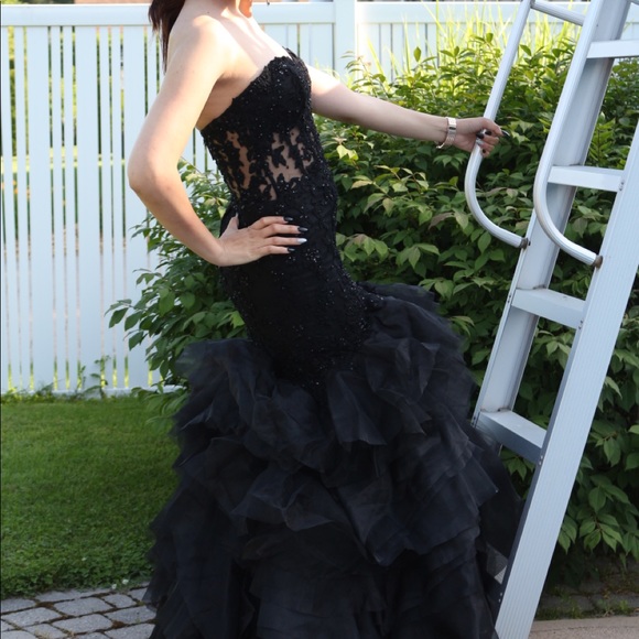 What a price for design dress!!!!190$ !!!!